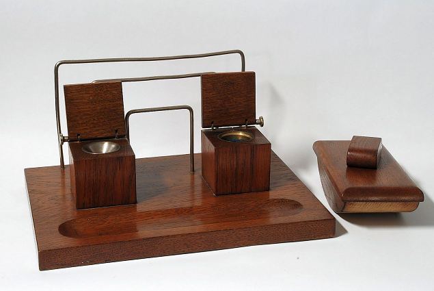 Kirjutuslaua garnituur