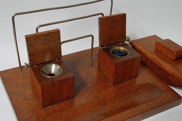 Kirjutuslaua garnituur